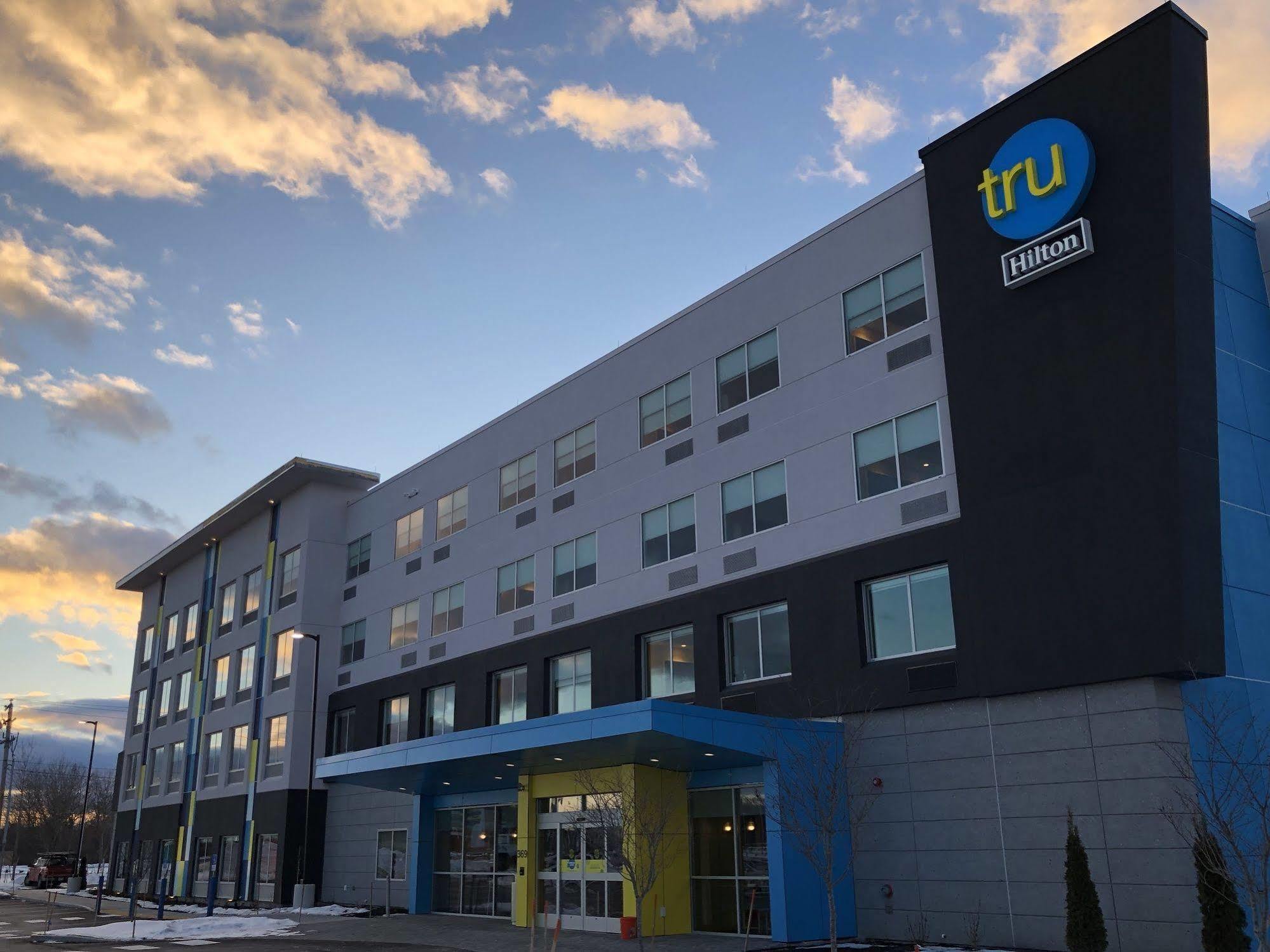 Отель Tru By Hilton Portland Airport Area Me Саут-Портленд Экстерьер фото